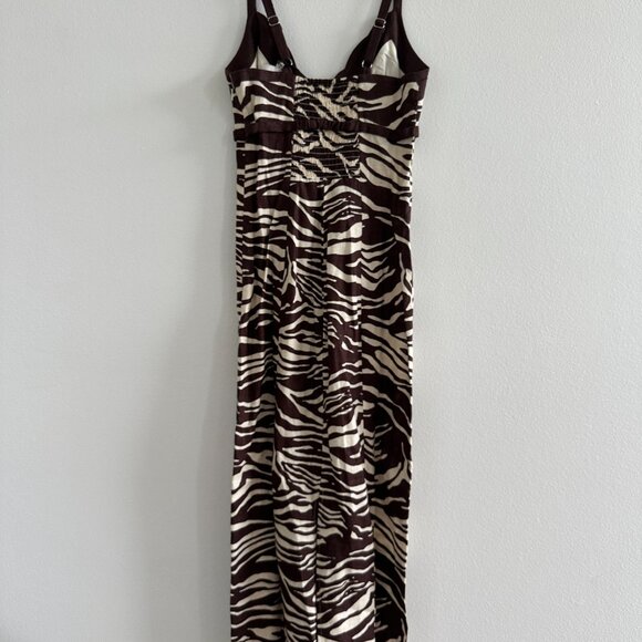 Sara Linen Dress - Picture 4 of 6